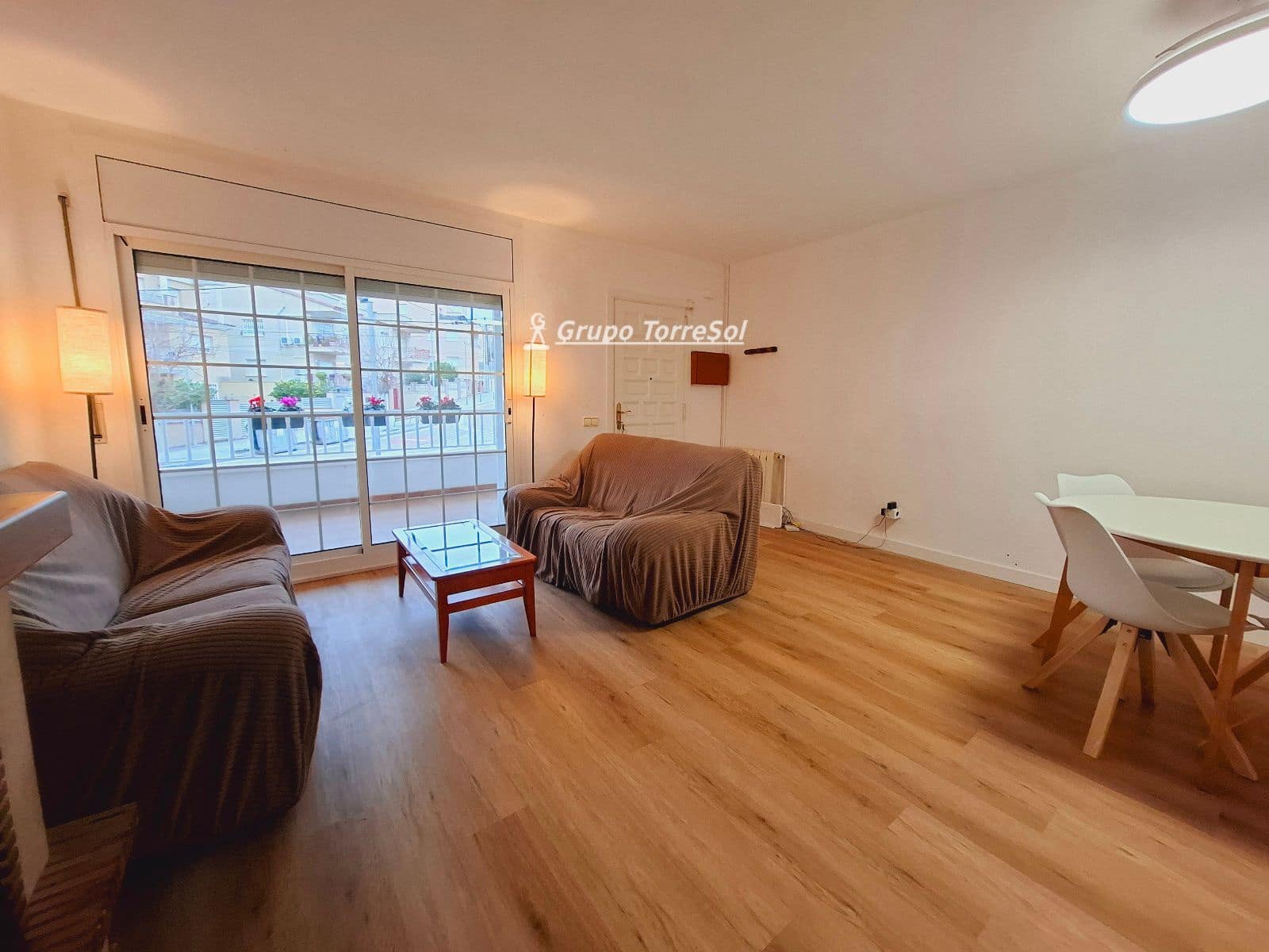 3 soveværelse Byhus til salg i Segur de Calafell med swimmingpool garage - € 340.000 (Ref: 9753499)