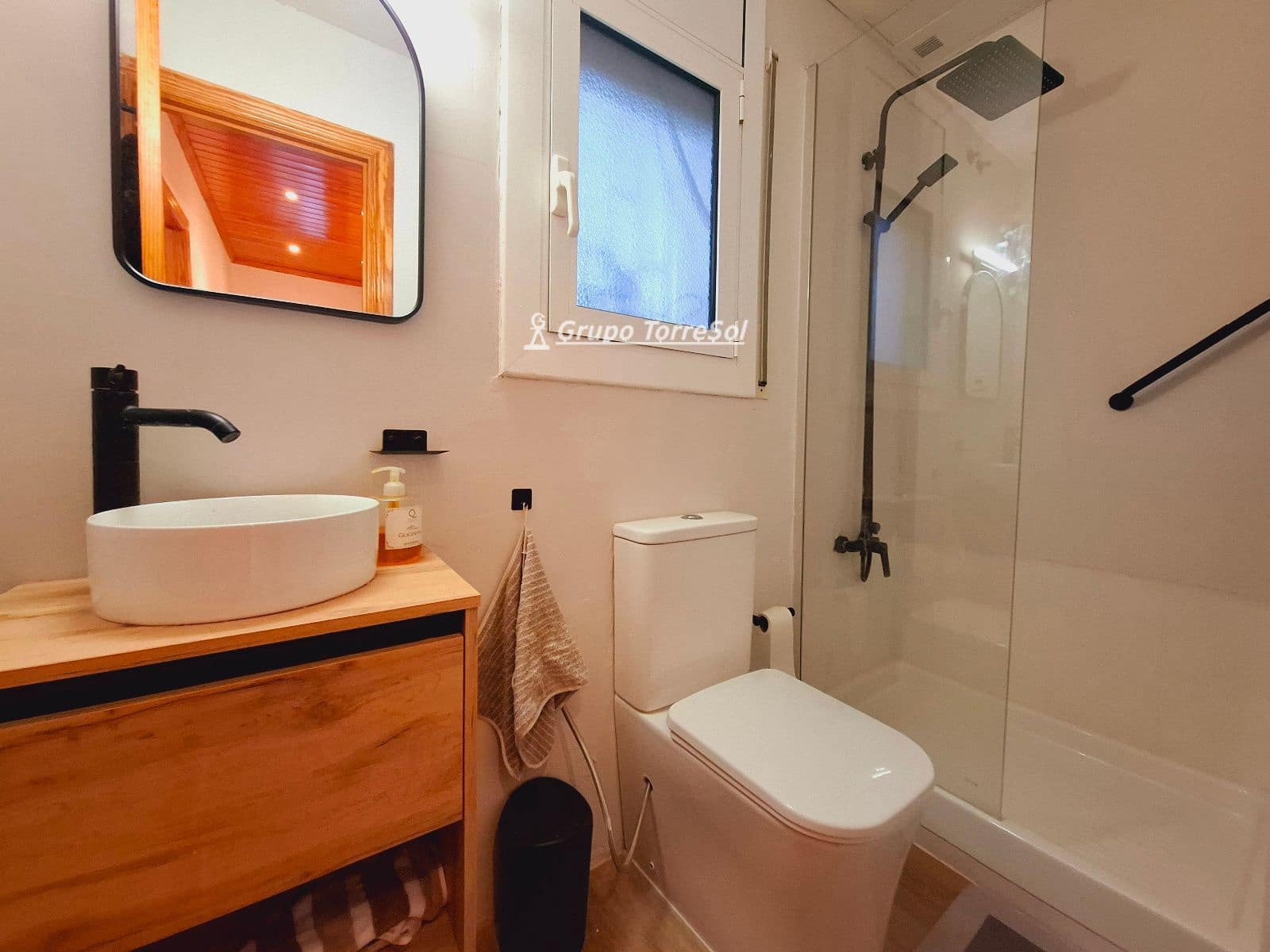 3 soveværelse Byhus til salg i Segur de Calafell med swimmingpool garage - € 340.000 (Ref: 9753499)