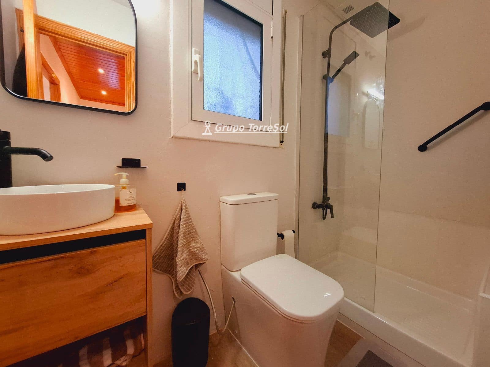 3 soveværelse Byhus til salg i Segur de Calafell med swimmingpool garage - € 340.000 (Ref: 9753499)