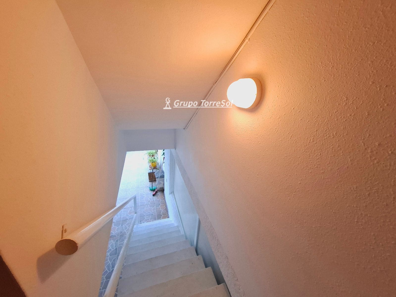 3 soveværelse Byhus til salg i Segur de Calafell med swimmingpool garage - € 340.000 (Ref: 9753499)