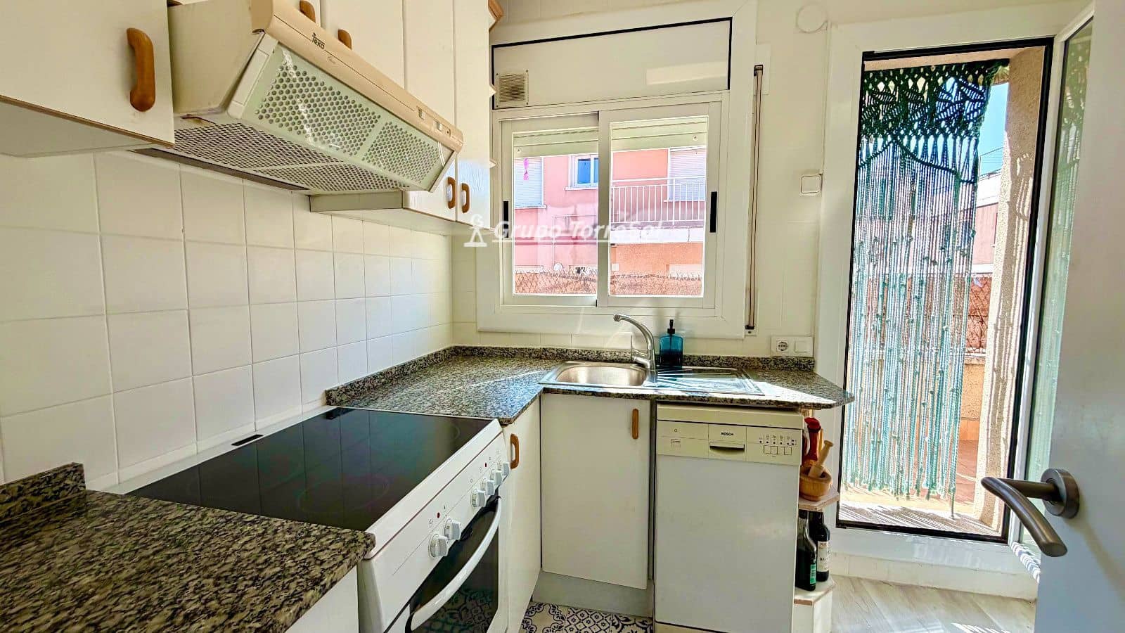 2 bedroom Penthouse for sale in Segur de Calafell - € 197,900 (Ref: 9759636)