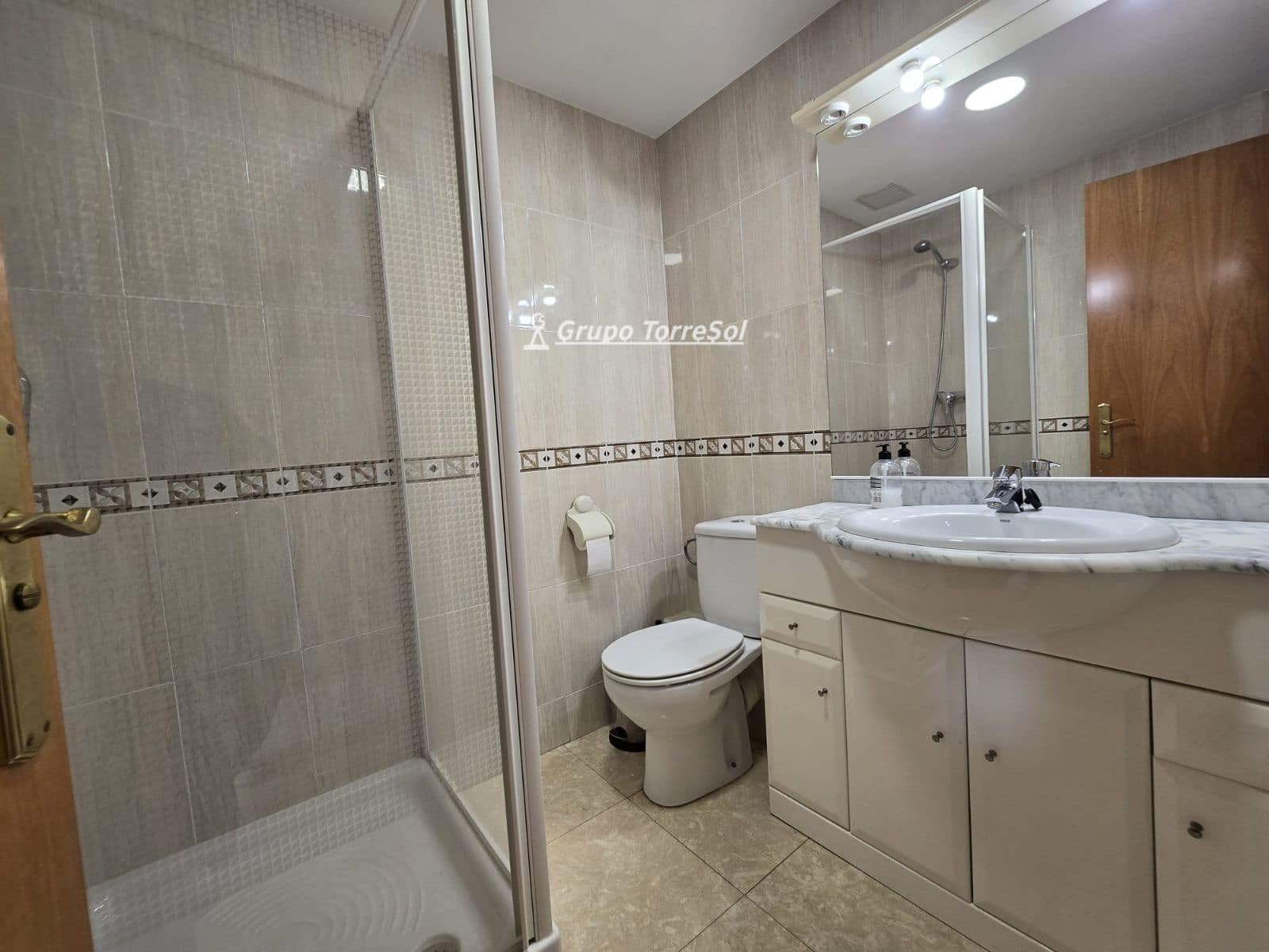 4 makuuhuone Huvila myytävänä paikassa Roda de Bara mukana uima-altaan 
autotalli - 440 000 € (Ref: 9768888)