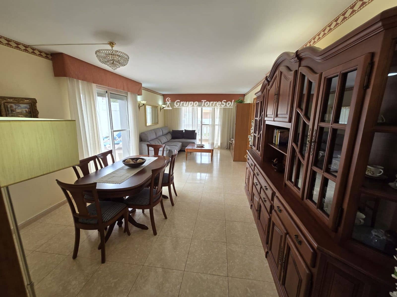 4 makuuhuone Huvila myytävänä paikassa Roda de Bara mukana uima-altaan 
autotalli - 440 000 € (Ref: 9768888)