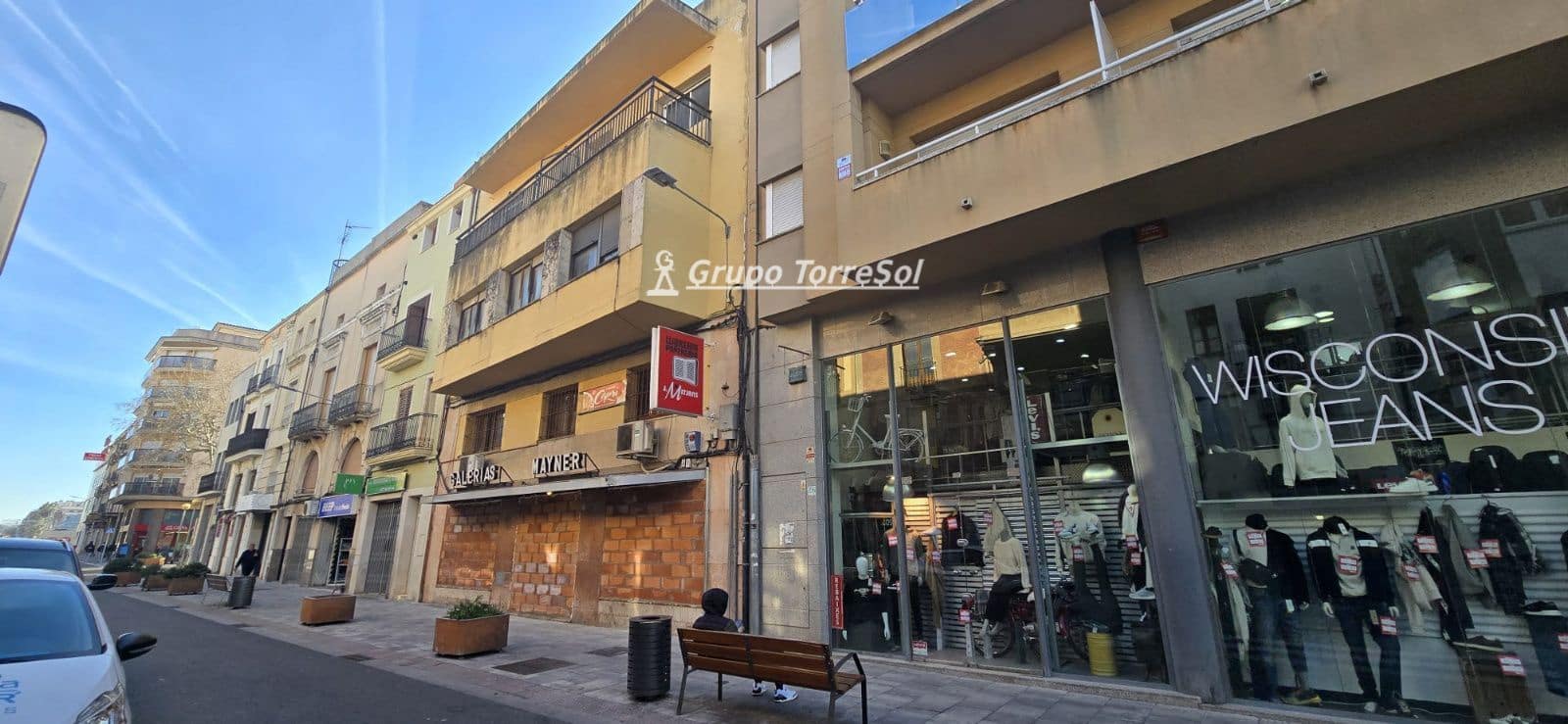 Restaurant/Bar til salg i El Vendrell - € 950.000 (Ref: 9768889)