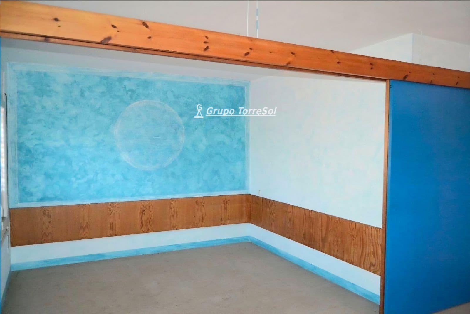 Restaurant/Bar for sale in Torredembarra - € 1,290,000 (Ref: 9771993)