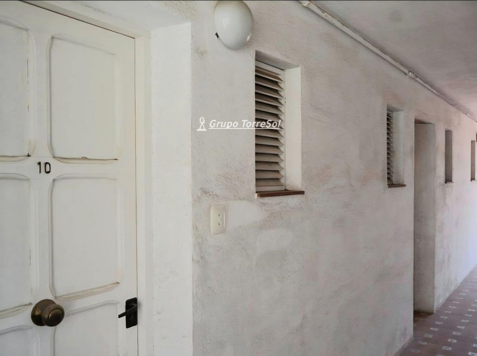 Restaurant/Bar for sale in Torredembarra - € 1,290,000 (Ref: 9771993)