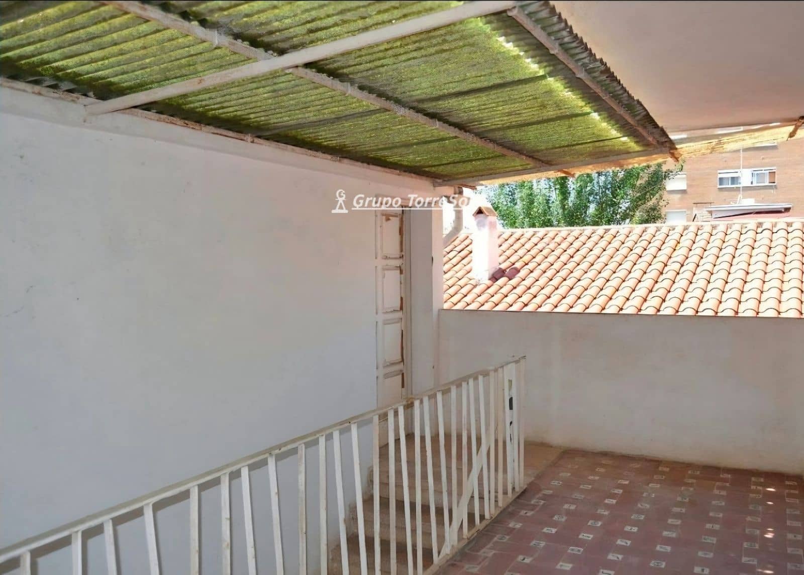 Restaurant/Bar for sale in Torredembarra - € 1,290,000 (Ref: 9771993)