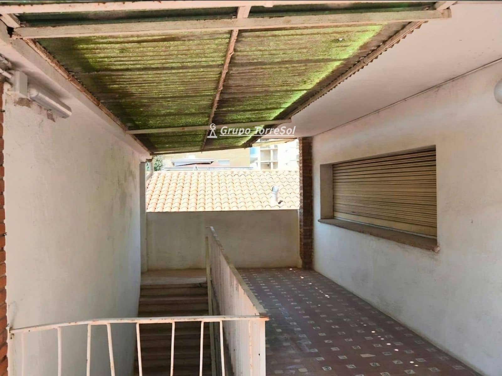 Restaurant/Bar for sale in Torredembarra - € 1,290,000 (Ref: 9771993)