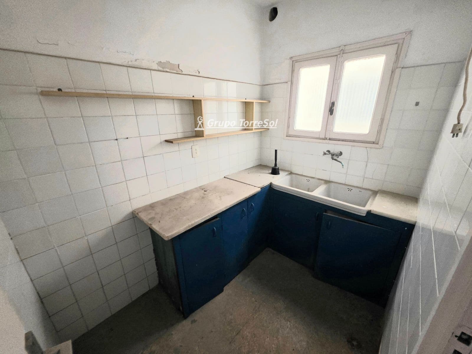 Restaurant/Bar for sale in Torredembarra - € 1,290,000 (Ref: 9771993)