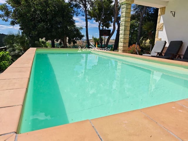 3 sypialnia Willa na sprzedaż w Bellvei z basenem garażem - 350 000 € (Ref: 9775880)