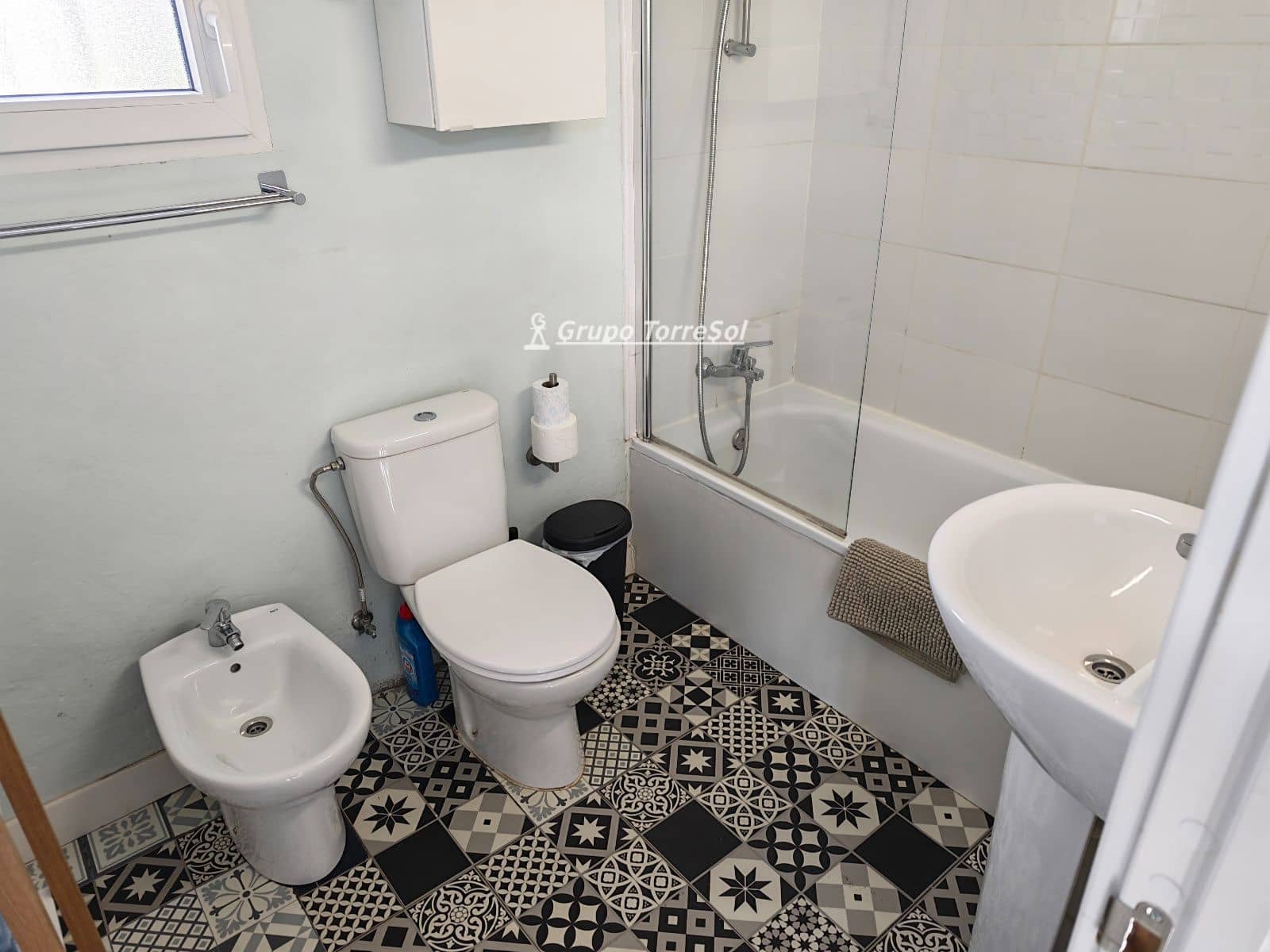 3 bedroom Villa for sale in Bellvei with pool garage - € 350,000 (Ref: 9775880)