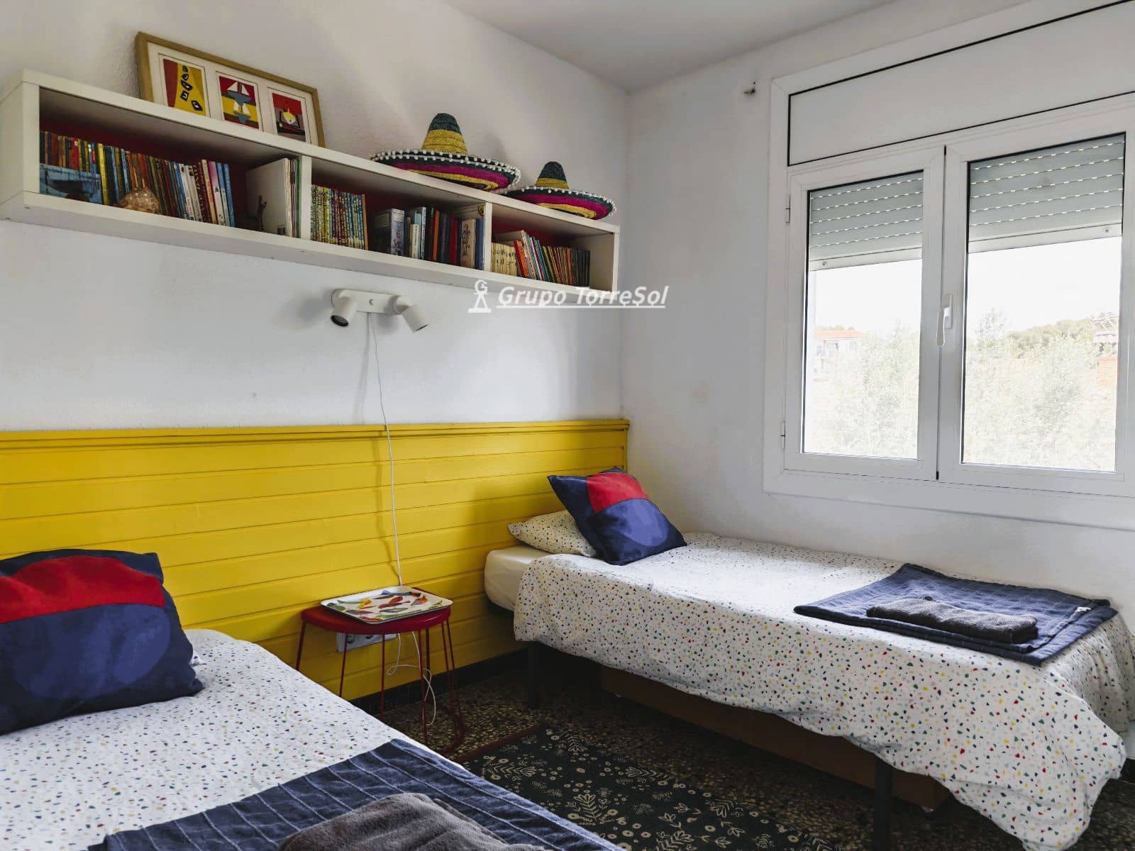 3 bedroom Villa for sale in Bellvei with pool garage - € 350,000 (Ref: 9775880)