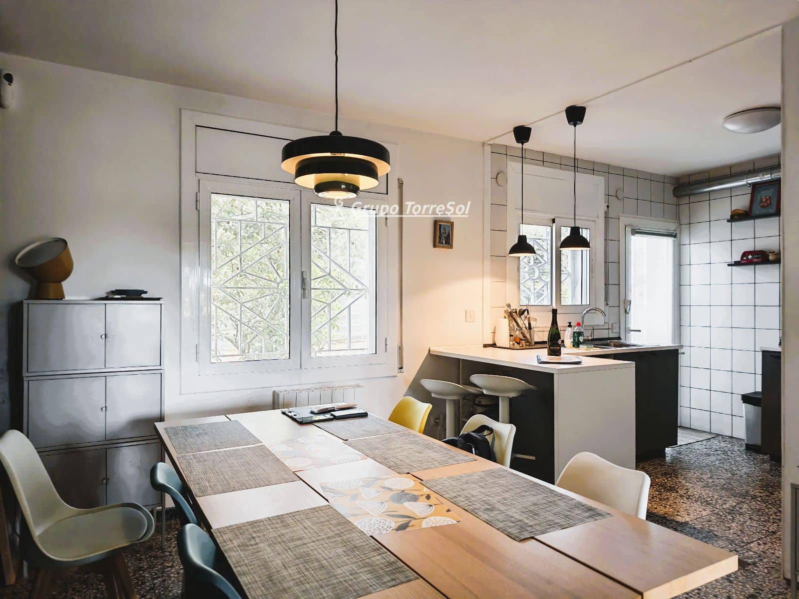 3 bedroom Villa for sale in Bellvei with pool garage - € 350,000 (Ref: 9775880)