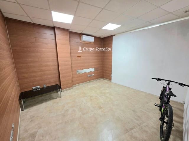 Erhverv til salg i Torredembarra - € 145.000 (Ref: 9775881)