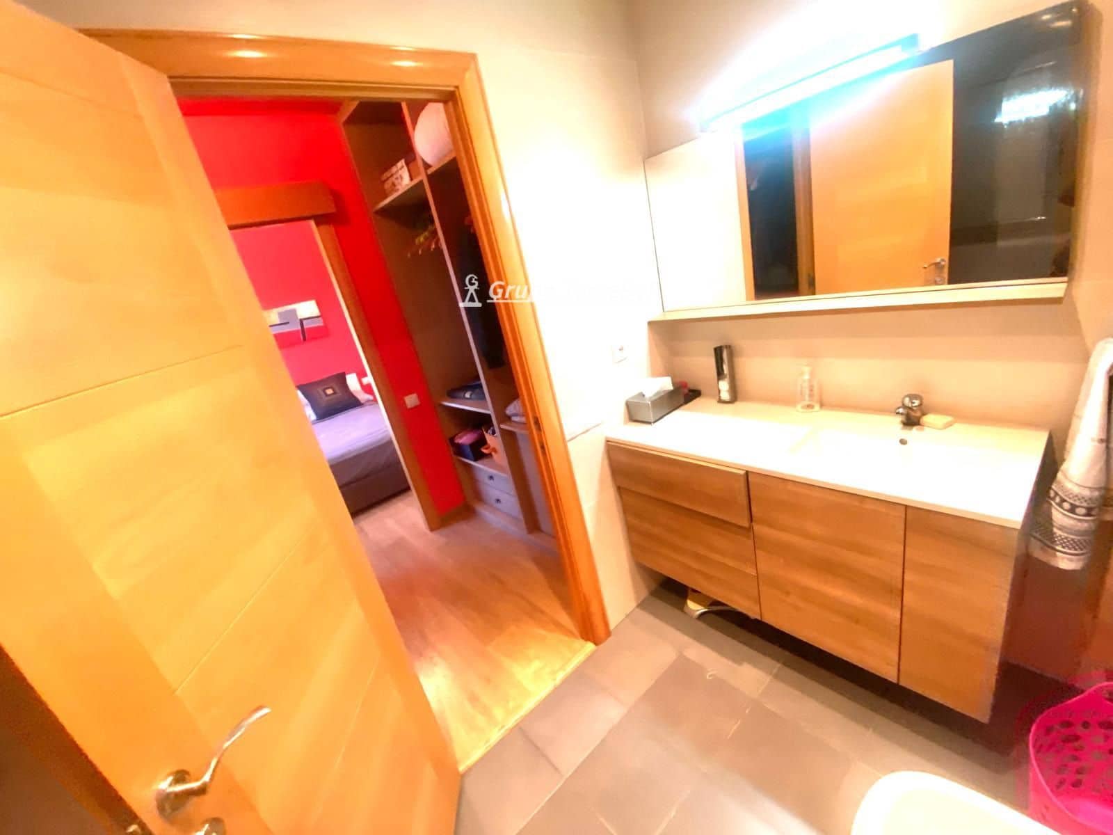 4 camera da letto Villa in vendita in Segur de Calafell con piscina garage - 475.000 € (Rif: 9777243)