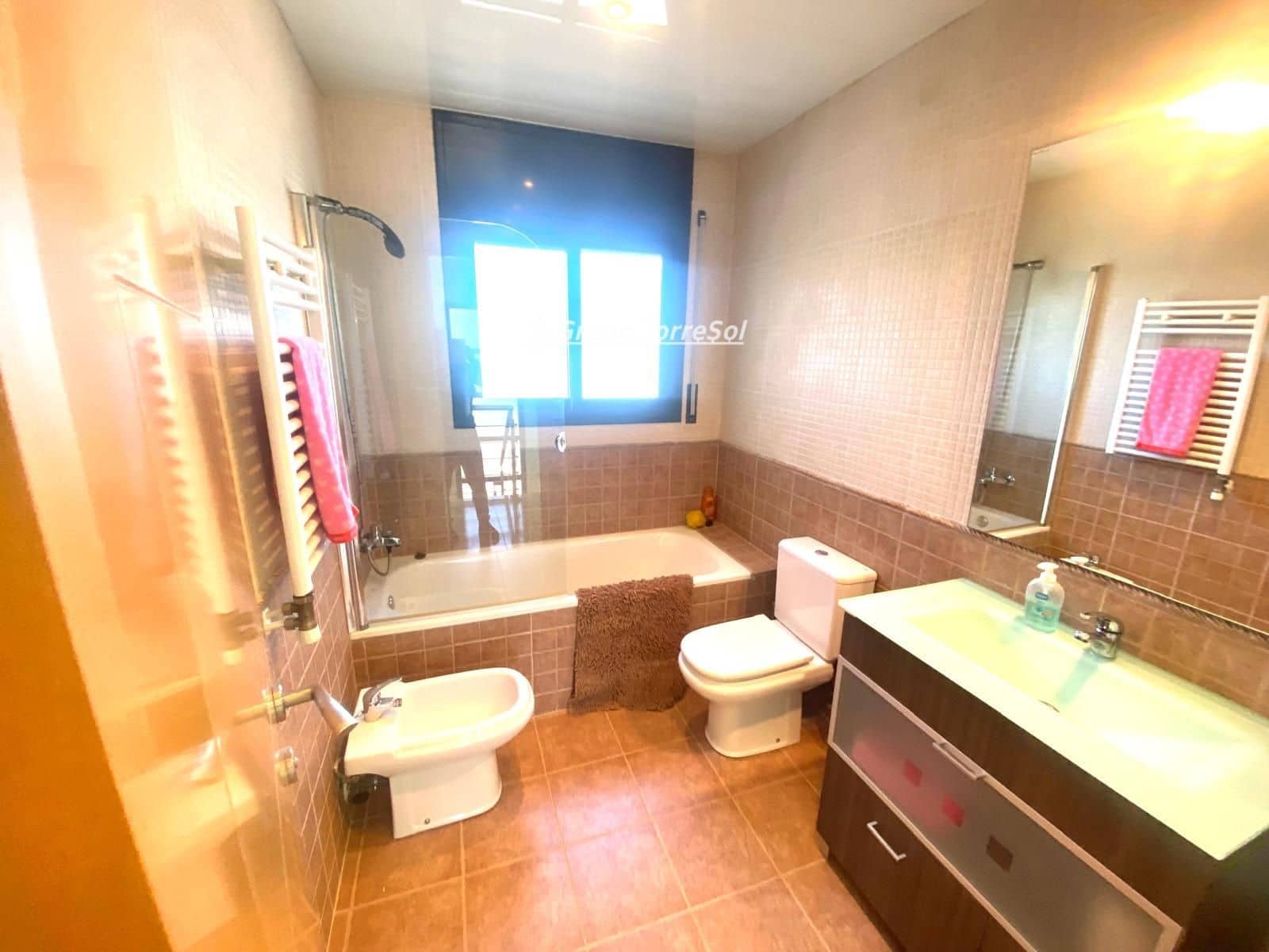 4 camera da letto Villa in vendita in Segur de Calafell con piscina garage - 475.000 € (Rif: 9777243)