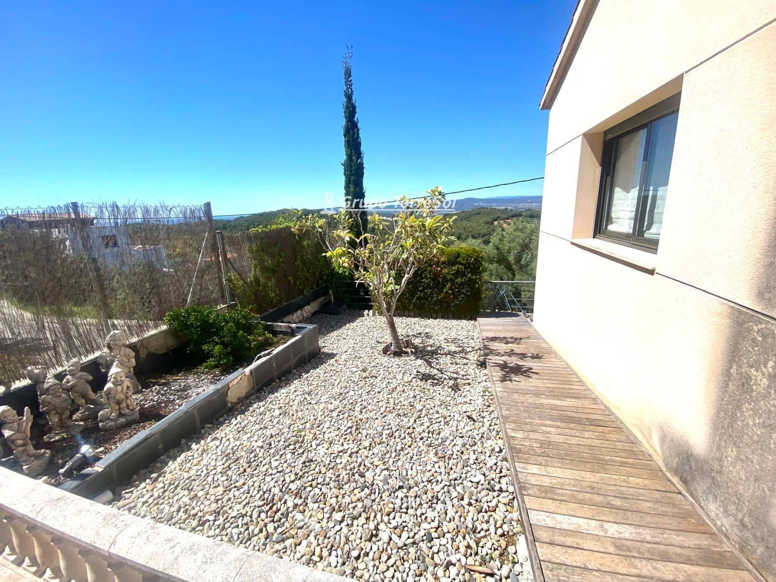 4 camera da letto Villa in vendita in Segur de Calafell con piscina garage - 475.000 € (Rif: 9777243)