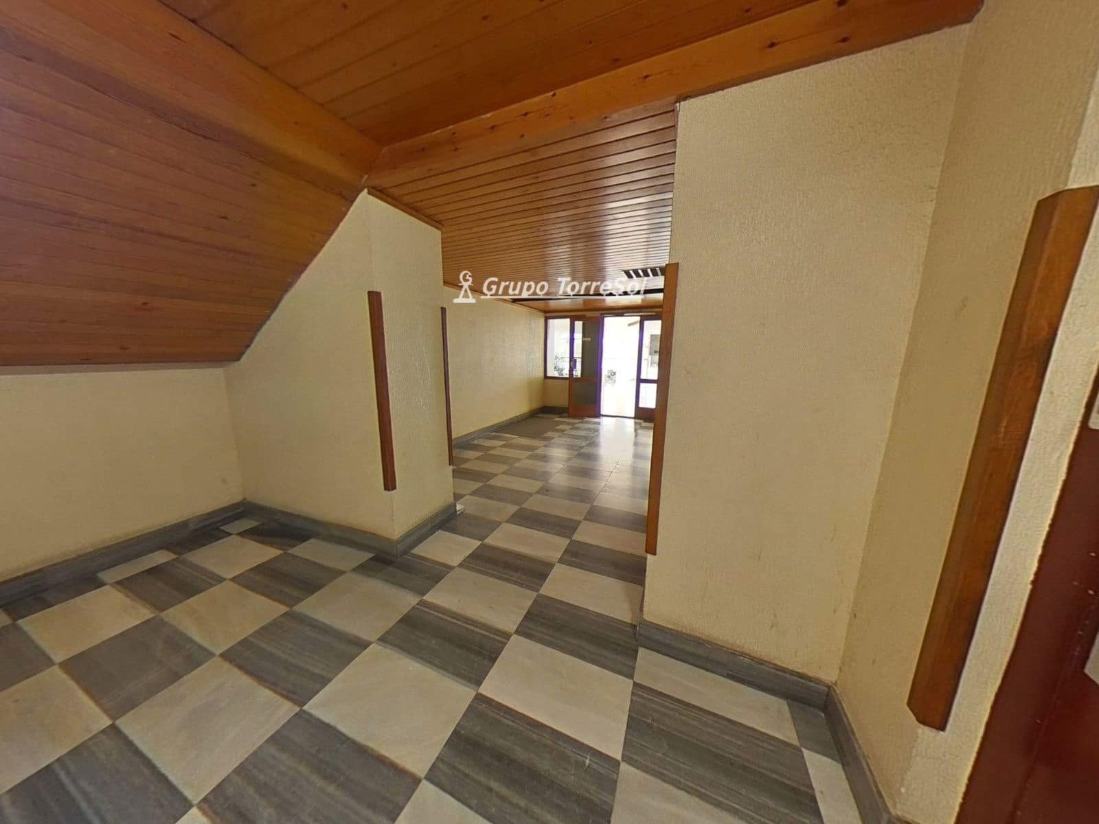 Piso de 3 habitaciones en Cunit en venta con piscina garaje - 262.500 € (Ref: 9777619)