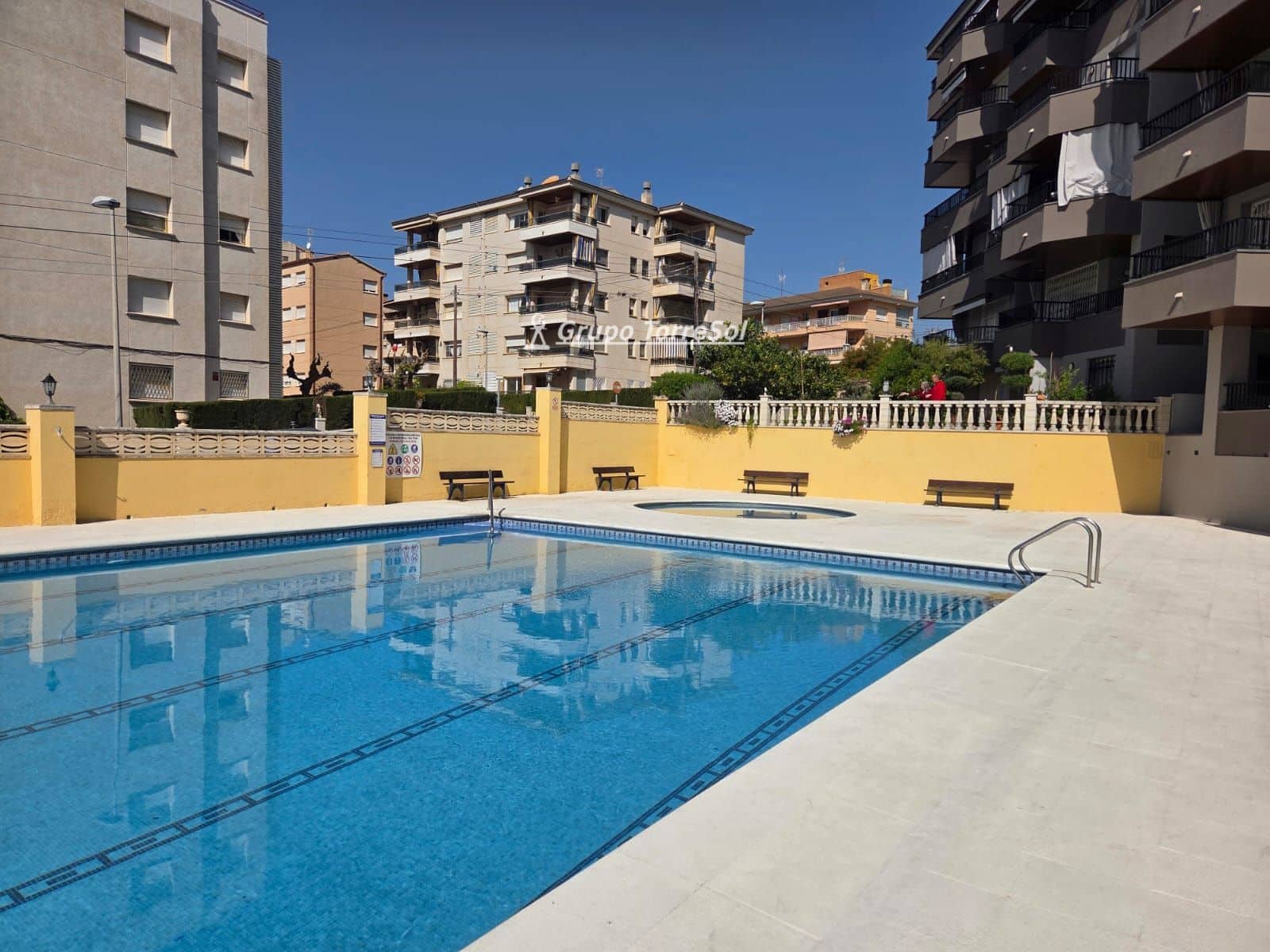 Piso de 3 habitaciones en Cunit en venta con piscina garaje - 262.500 € (Ref: 9777619)