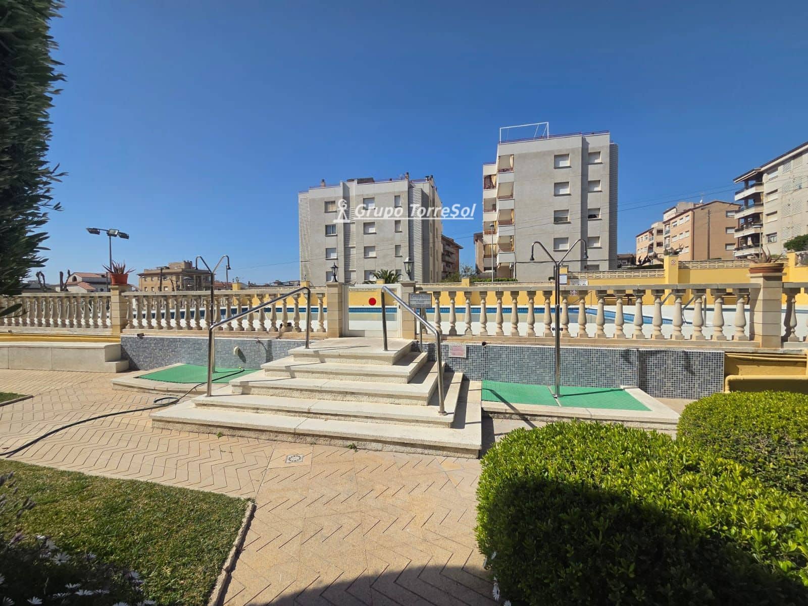 Piso de 3 habitaciones en Cunit en venta con piscina garaje - 262.500 € (Ref: 9777619)