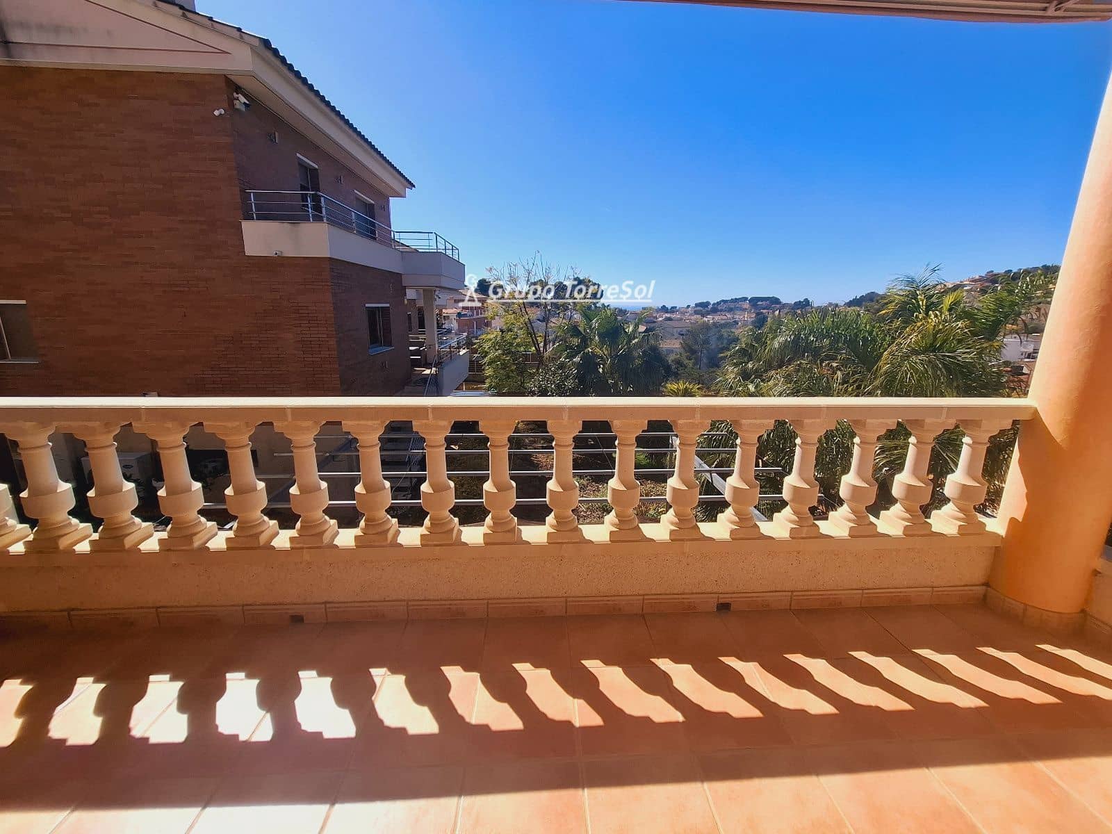 3 makuuhuone Huvila myytävänä paikassa Segur de Calafell mukana 
autotalli - 375 000 € (Ref: 9783270)