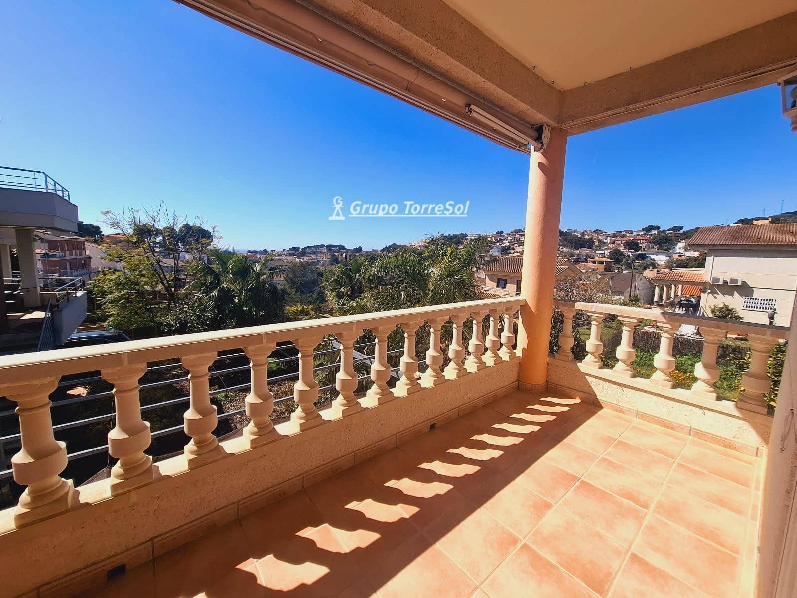 3 makuuhuone Huvila myytävänä paikassa Segur de Calafell mukana 
autotalli - 375 000 € (Ref: 9783270)