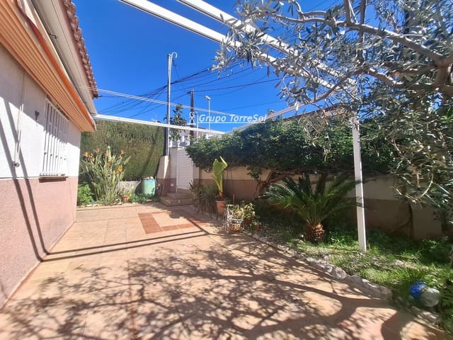 3 makuuhuone Huvila myytävänä paikassa Segur de Calafell, Calafell mukana 
autotalli - 375 000 € (Ref: 9783270)