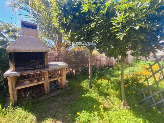 3 makuuhuone Huvila myytävänä paikassa Segur de Calafell, Calafell mukana 
autotalli - 375 000 € (Ref: 9783270)