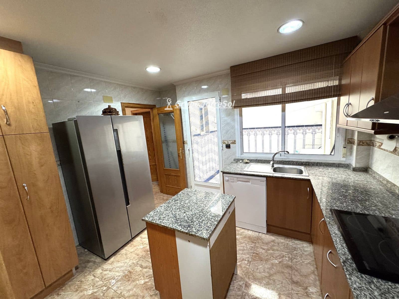 3 soverom Hus til salgs i Catral med garasje - € 189 000 (Ref: 9783388)