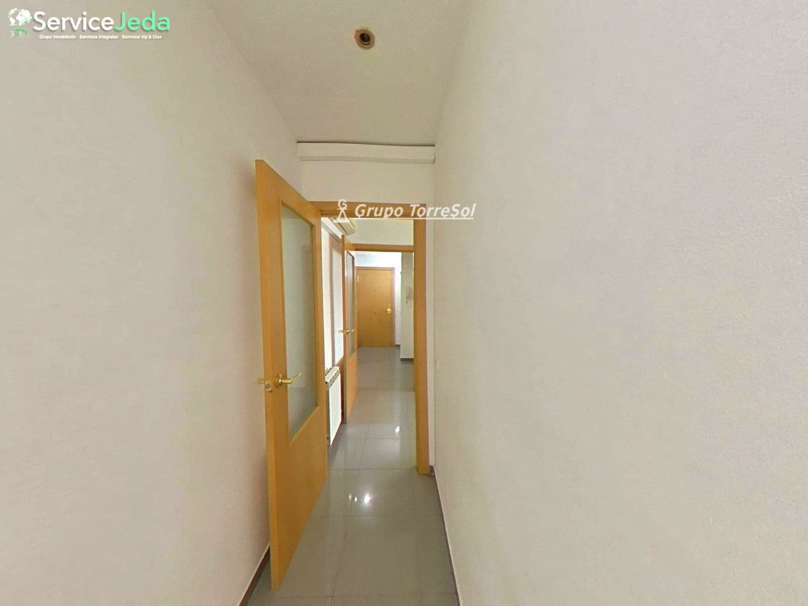 3 makuuhuone Asunto myytävänä paikassa El Vendrell mukana 
autotalli - 215 000 € (Ref: 9784132)