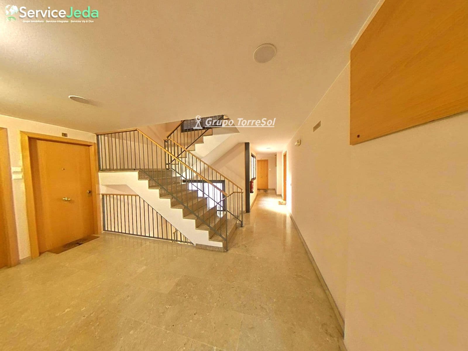 3 makuuhuone Asunto myytävänä paikassa El Vendrell mukana 
autotalli - 215 000 € (Ref: 9784132)