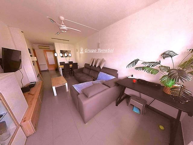 3 makuuhuone Asunto myytävänä paikassa El Vendrell mukana 
autotalli - 215 000 € (Ref: 9784132)