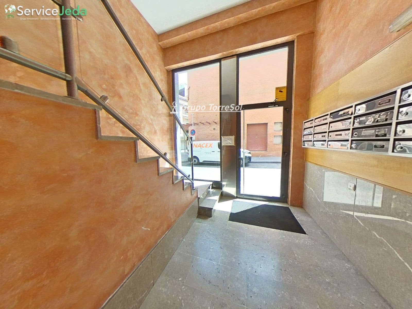 3 makuuhuone Asunto myytävänä paikassa El Vendrell mukana 
autotalli - 215 000 € (Ref: 9784132)