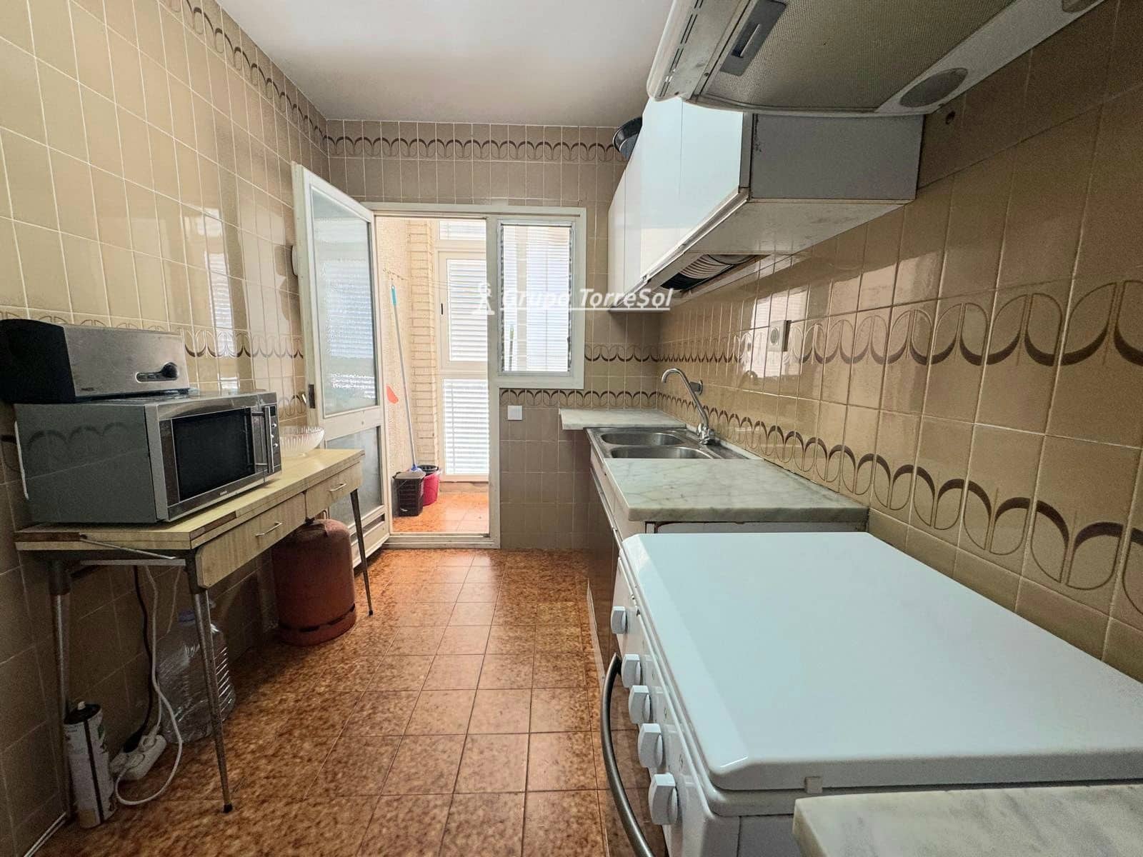 3 soverom Leilighet til salgs i Torredembarra med svømmebasseng garasje - € 349 000 (Ref: 9784439)