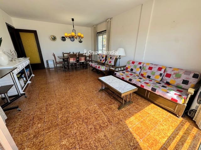 3 soverom Leilighet til salgs i Torredembarra med svømmebasseng garasje - € 349 000 (Ref: 9784439)