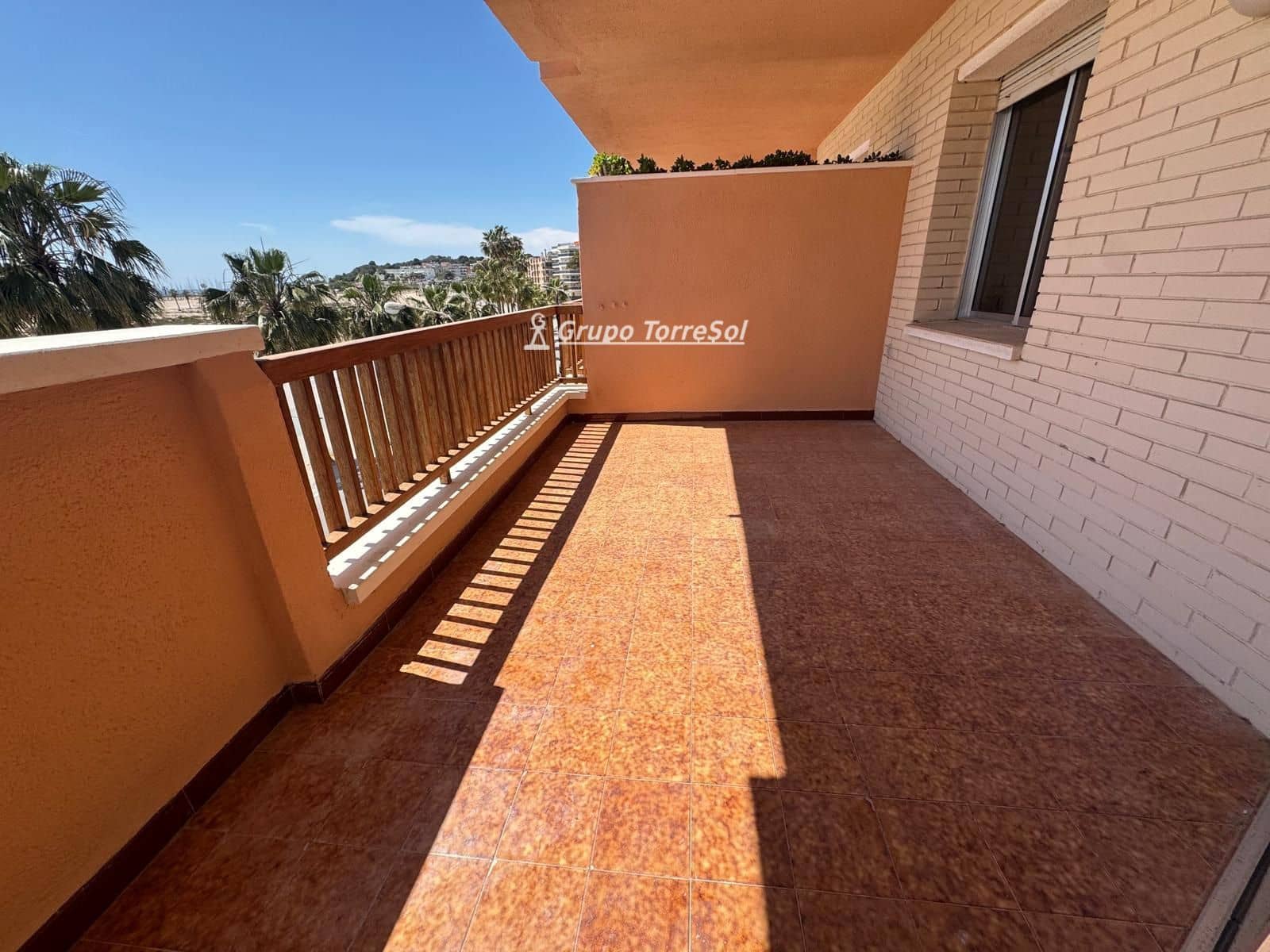 3 soverom Leilighet til salgs i Torredembarra med svømmebasseng garasje - € 349 000 (Ref: 9784439)