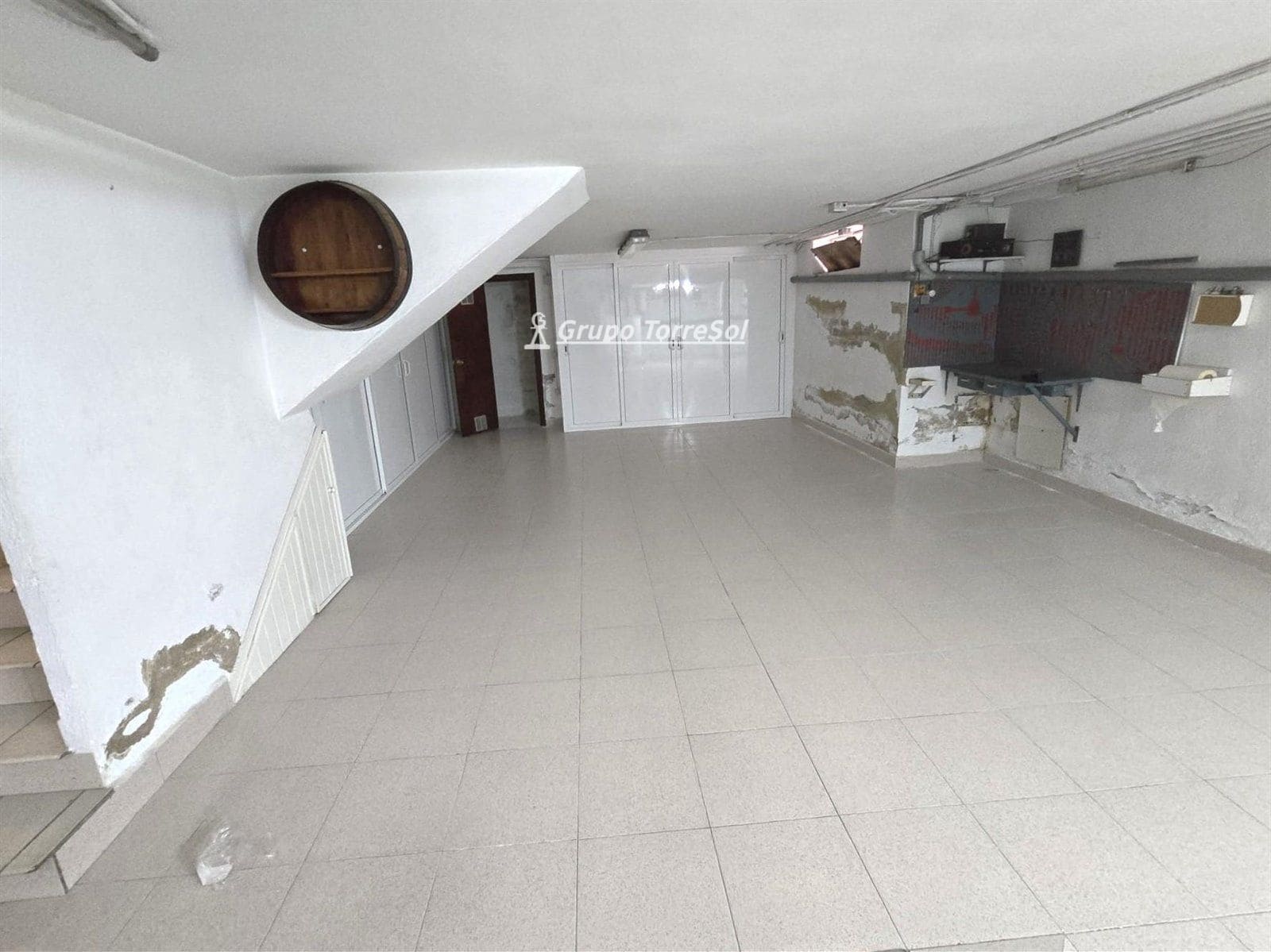 4 makuuhuone Omakotitalo myytävänä paikassa El Vendrell mukana 
autotalli - 338 000 € (Ref: 9787552)