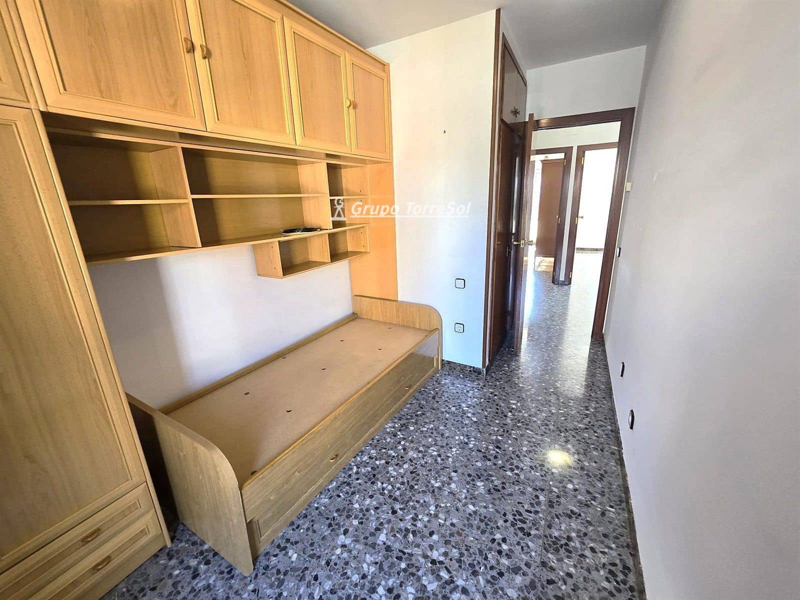 4 makuuhuone Omakotitalo myytävänä paikassa El Vendrell mukana 
autotalli - 338 000 € (Ref: 9787552)