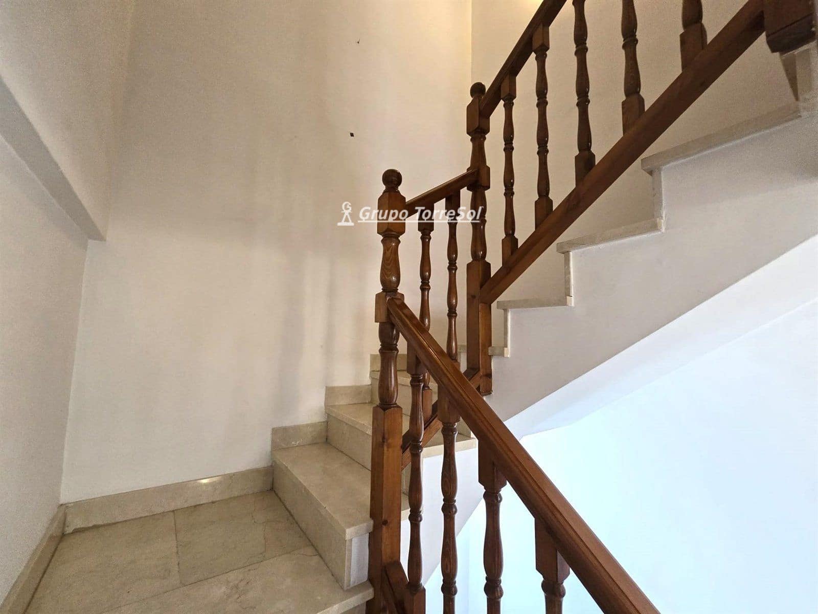 4 makuuhuone Omakotitalo myytävänä paikassa El Vendrell mukana 
autotalli - 338 000 € (Ref: 9787552)