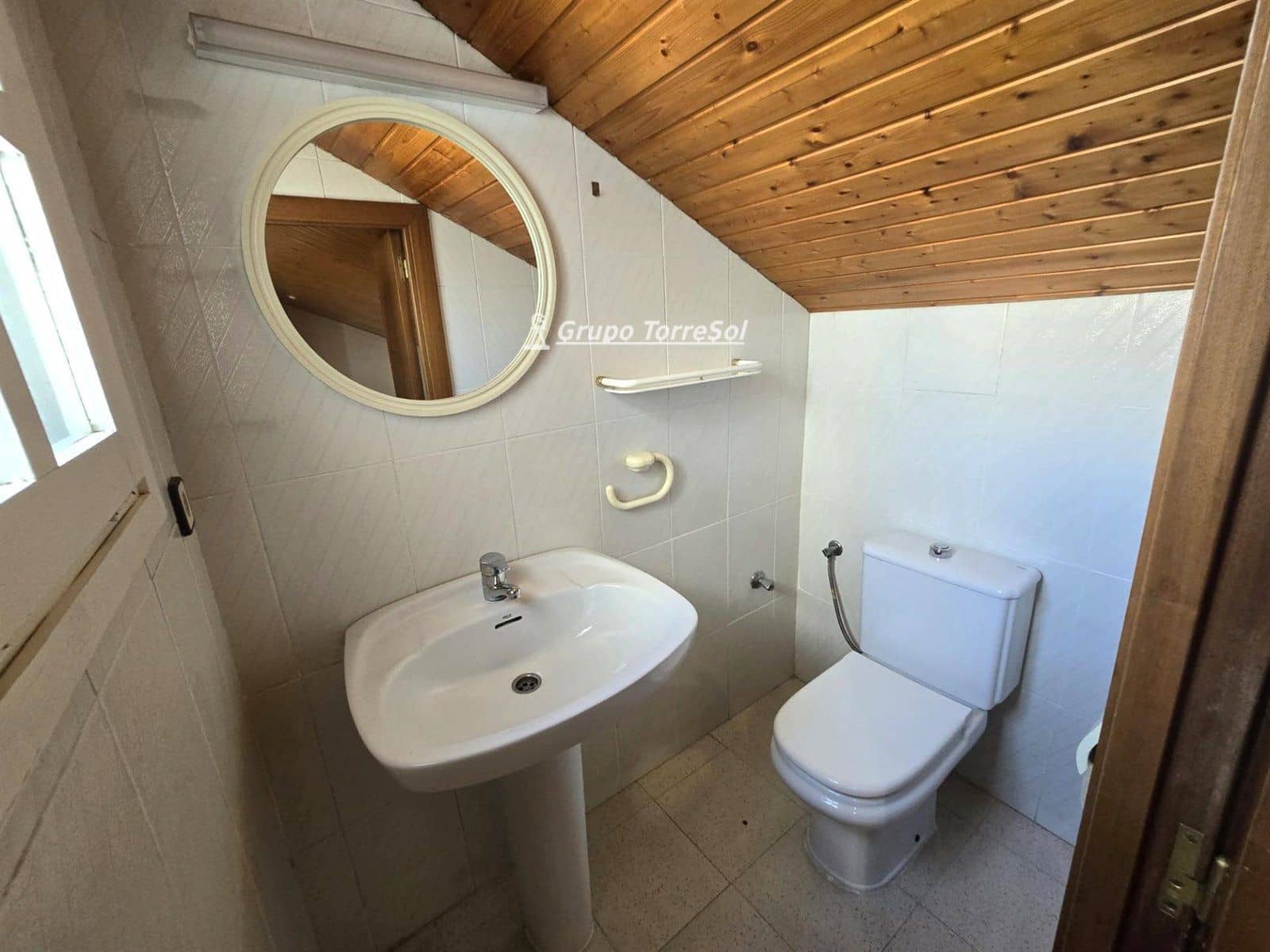 4 makuuhuone Omakotitalo myytävänä paikassa El Vendrell mukana 
autotalli - 338 000 € (Ref: 9787552)