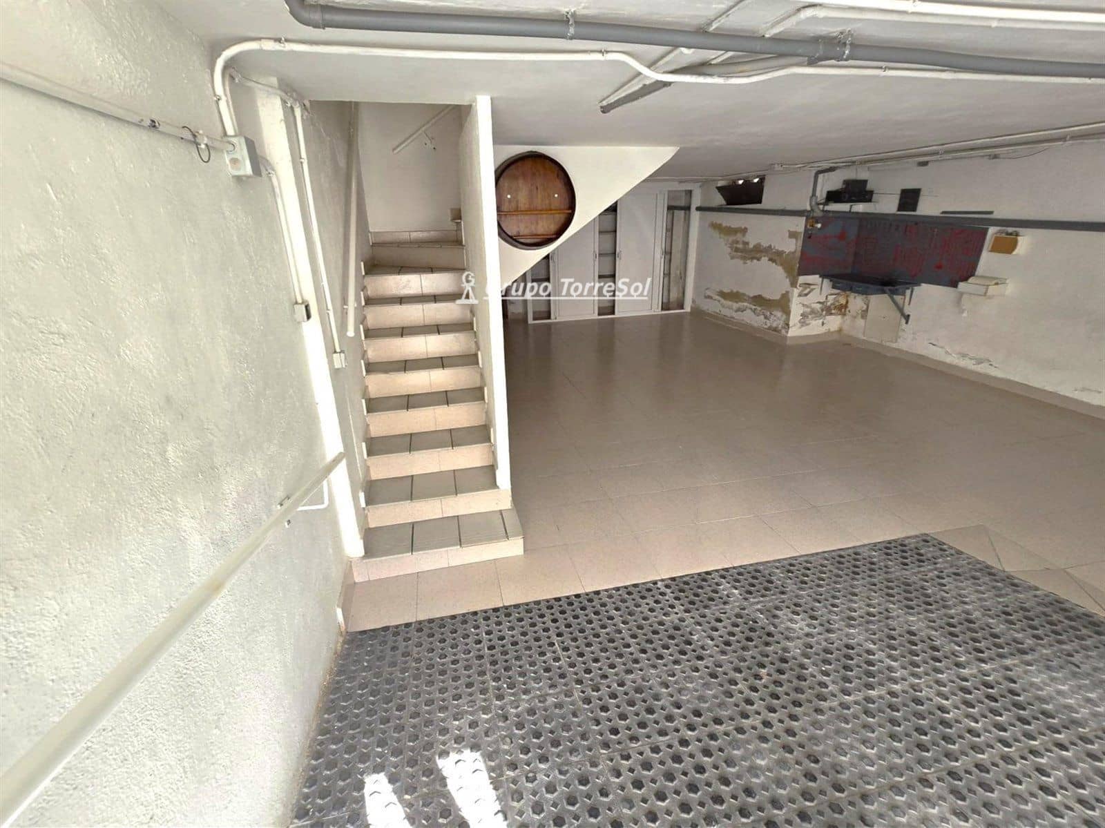 4 makuuhuone Omakotitalo myytävänä paikassa El Vendrell mukana 
autotalli - 338 000 € (Ref: 9787552)