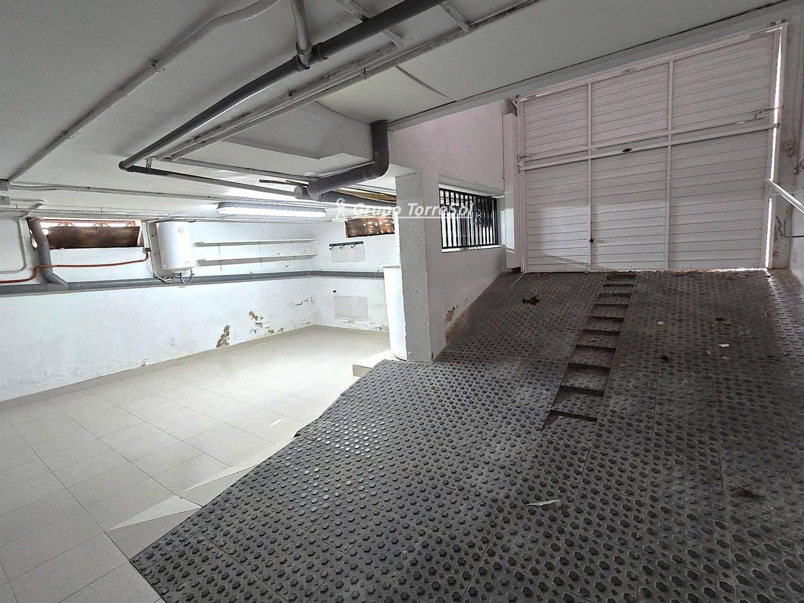 4 makuuhuone Omakotitalo myytävänä paikassa El Vendrell mukana 
autotalli - 338 000 € (Ref: 9787552)