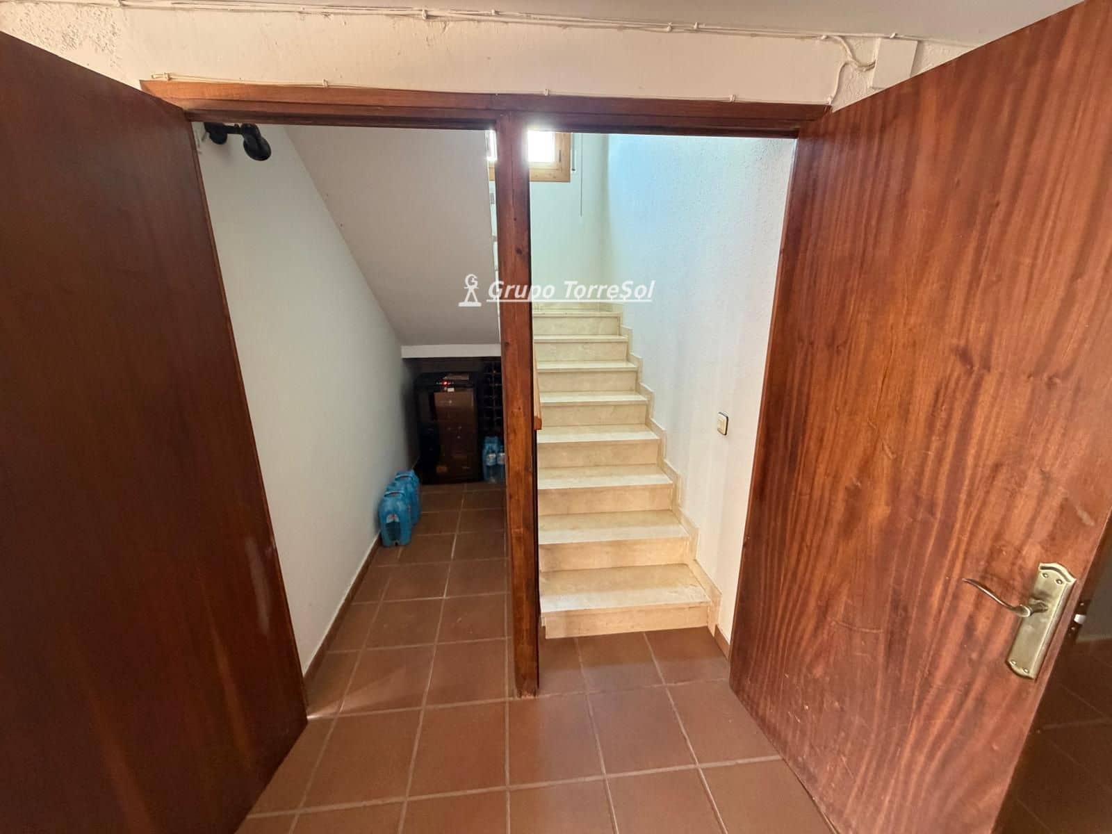 4 sypialnia Willa na sprzedaż w Sant Jaume dels Domenys z basenem garażem - 450 000 € (Ref: 9787874)