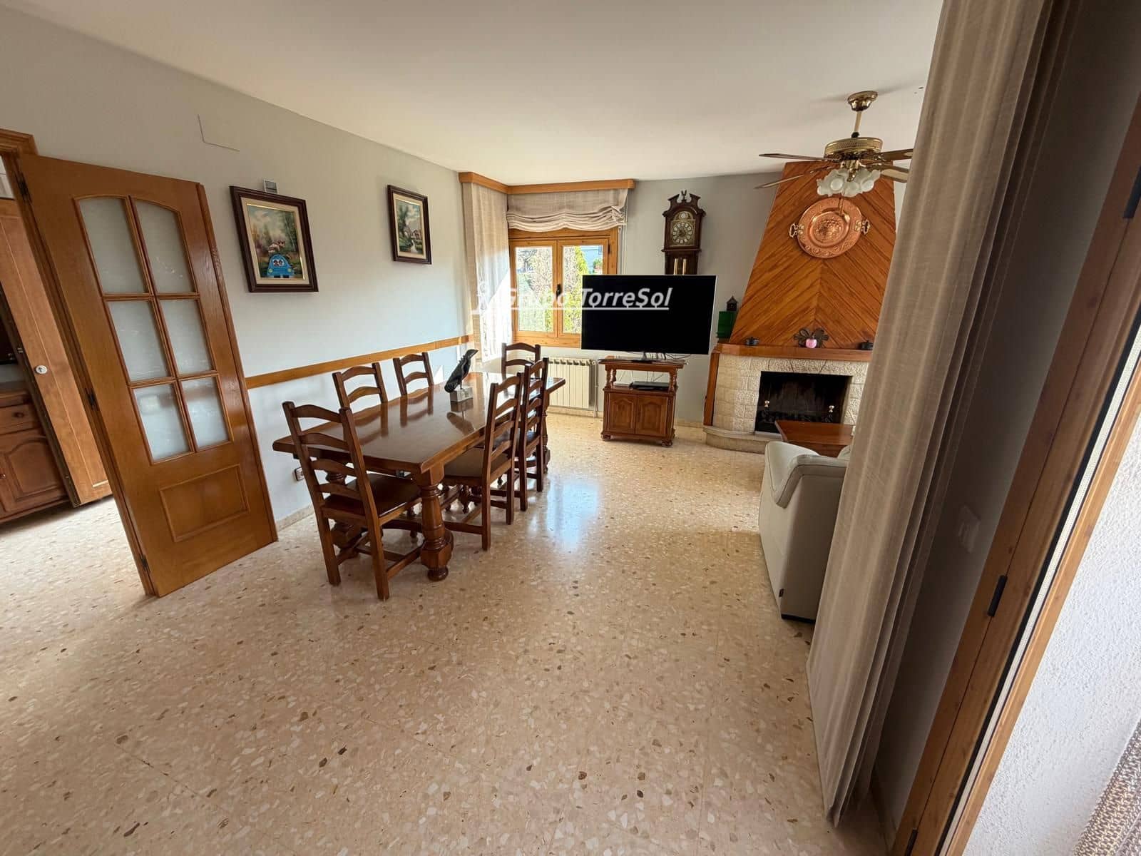 4 sypialnia Willa na sprzedaż w Sant Jaume dels Domenys z basenem garażem - 450 000 € (Ref: 9787874)