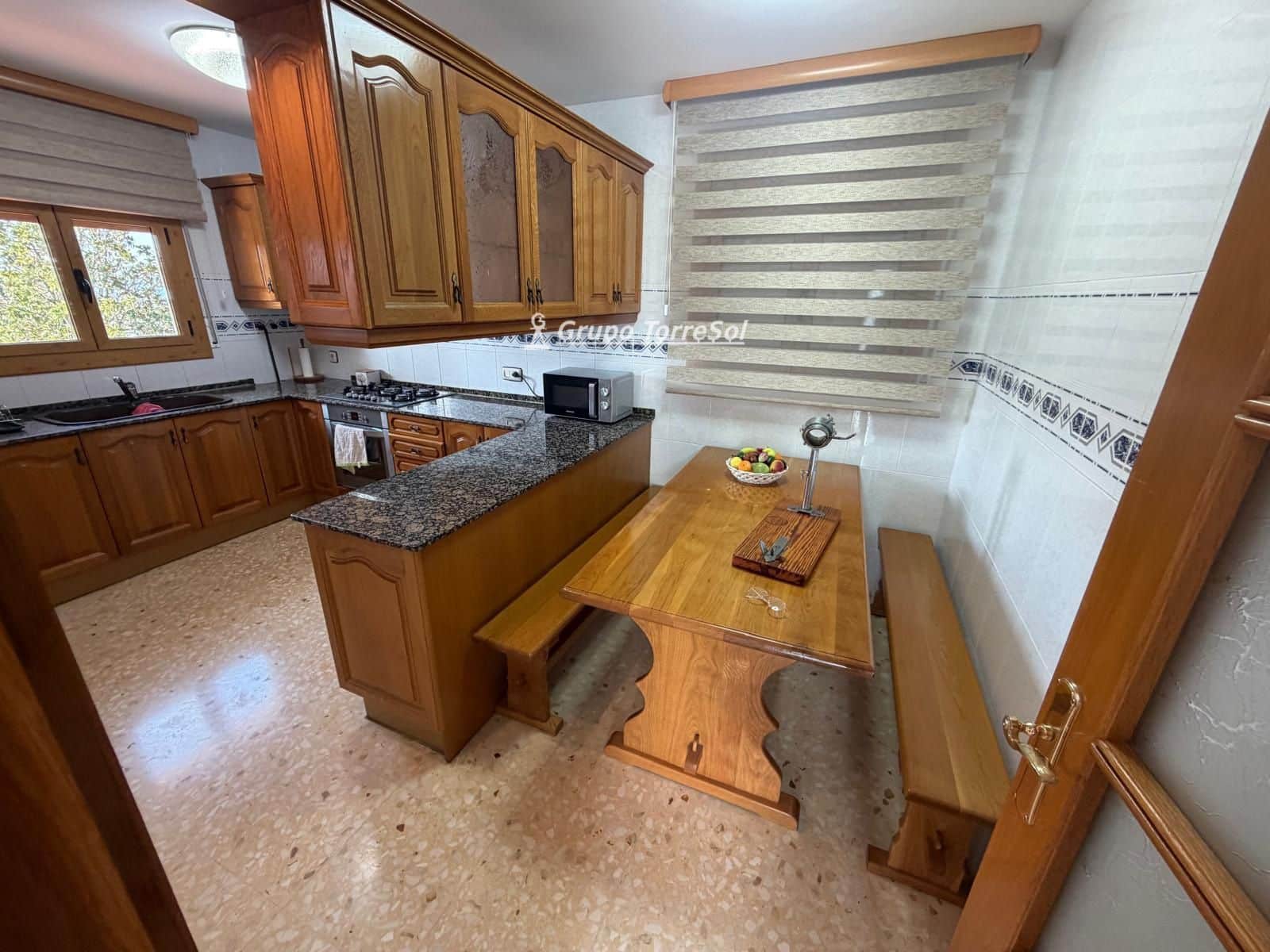 4 sypialnia Willa na sprzedaż w Sant Jaume dels Domenys z basenem garażem - 450 000 € (Ref: 9787874)