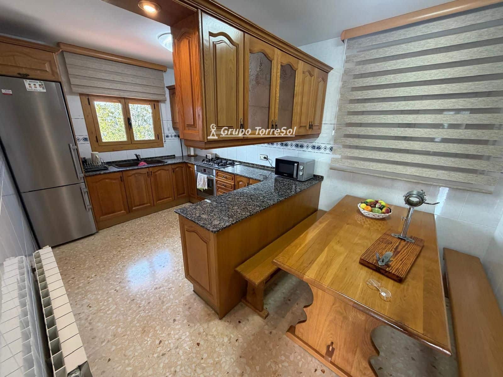 4 sypialnia Willa na sprzedaż w Sant Jaume dels Domenys z basenem garażem - 450 000 € (Ref: 9787874)