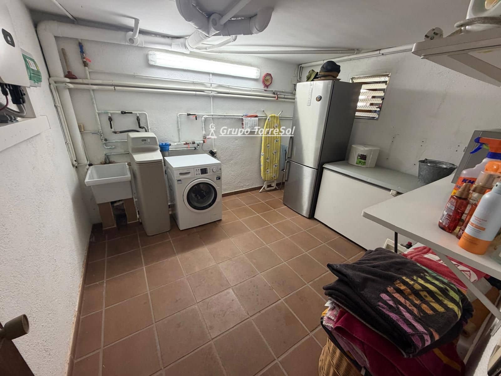 4 sypialnia Willa na sprzedaż w Sant Jaume dels Domenys z basenem garażem - 450 000 € (Ref: 9787874)