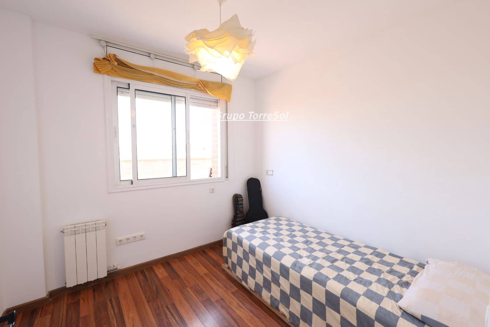 3 soveværelse Penthouse til salg i El Vendrell med swimmingpool garage - € 250.000 (Ref: 9789406)