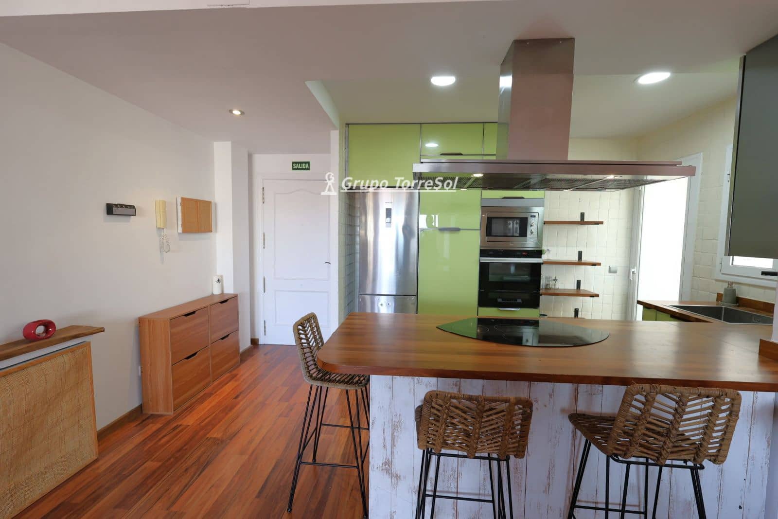 3 soveværelse Penthouse til salg i El Vendrell med swimmingpool garage - € 250.000 (Ref: 9789406)