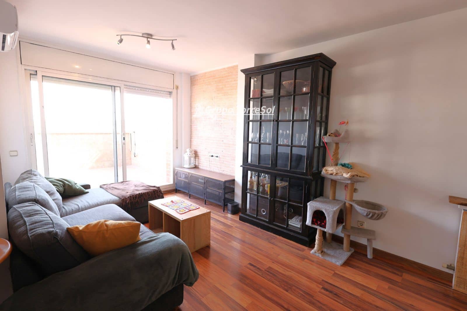 3 soveværelse Penthouse til salg i El Vendrell med swimmingpool garage - € 250.000 (Ref: 9789406)